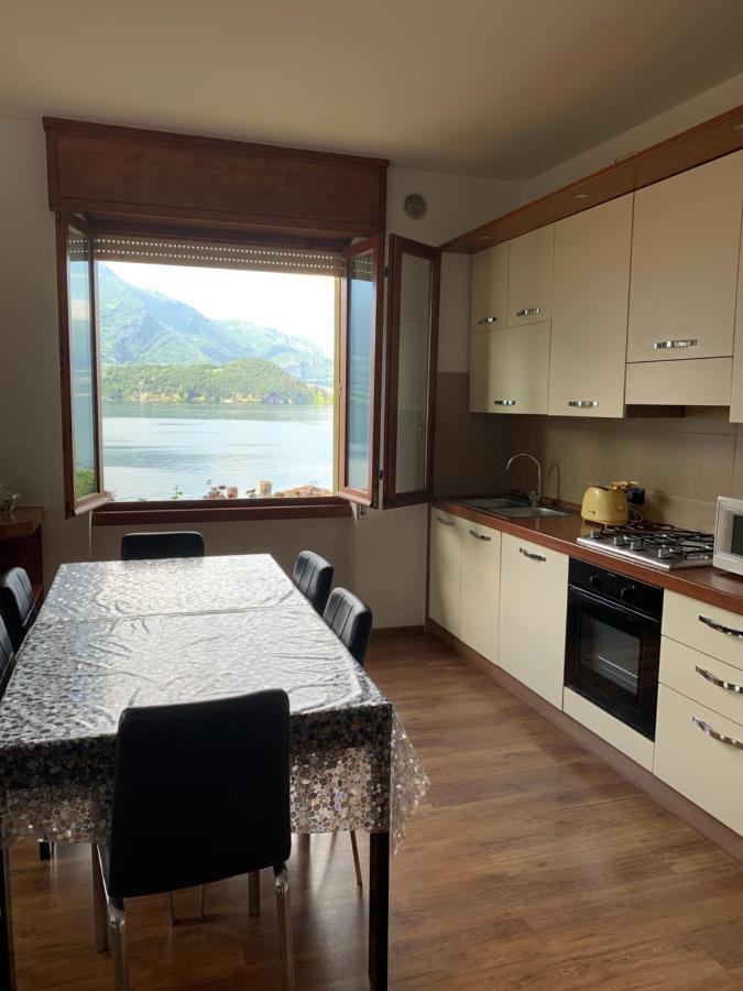 B&B Sosta Sul Lago Lezzeno Exterior photo