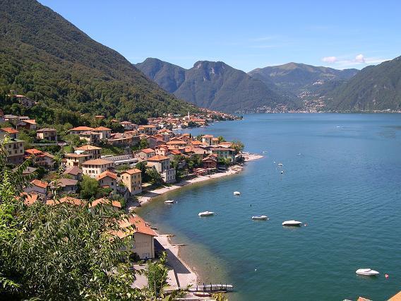 B&B Sosta Sul Lago Lezzeno Exterior photo