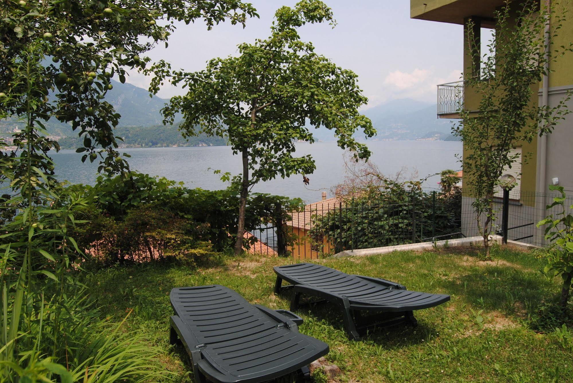 B&B Sosta Sul Lago Lezzeno Exterior photo
